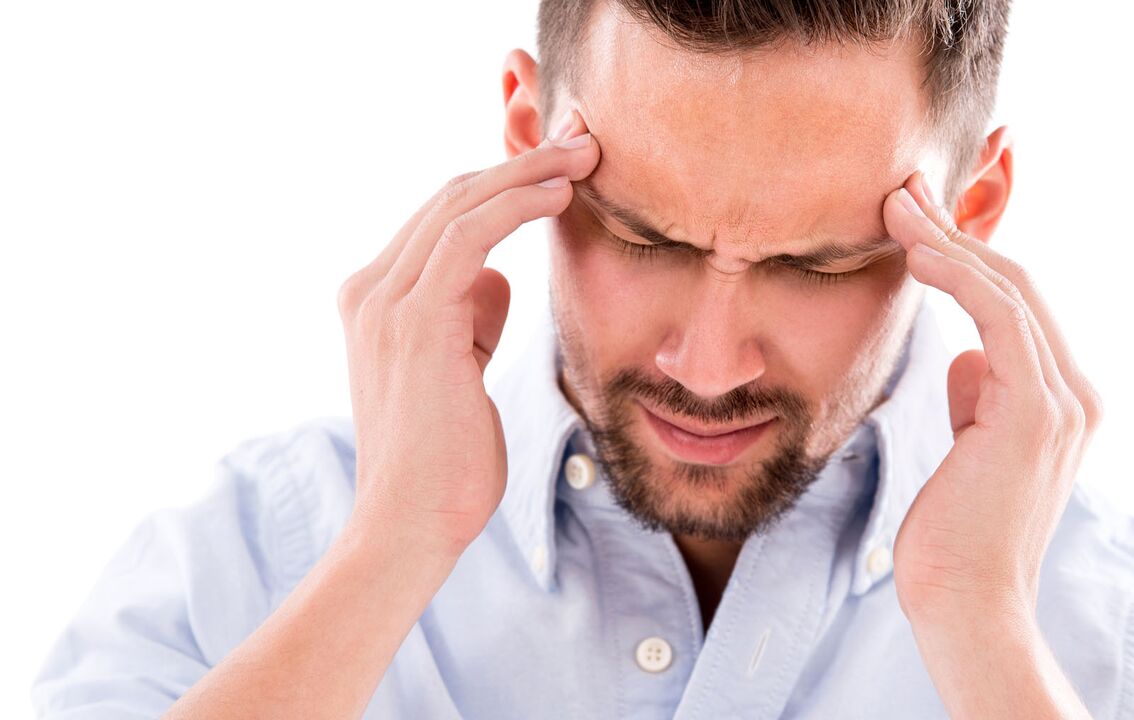 Les maux de tête sont un effet secondaire des médicaments pathogènes